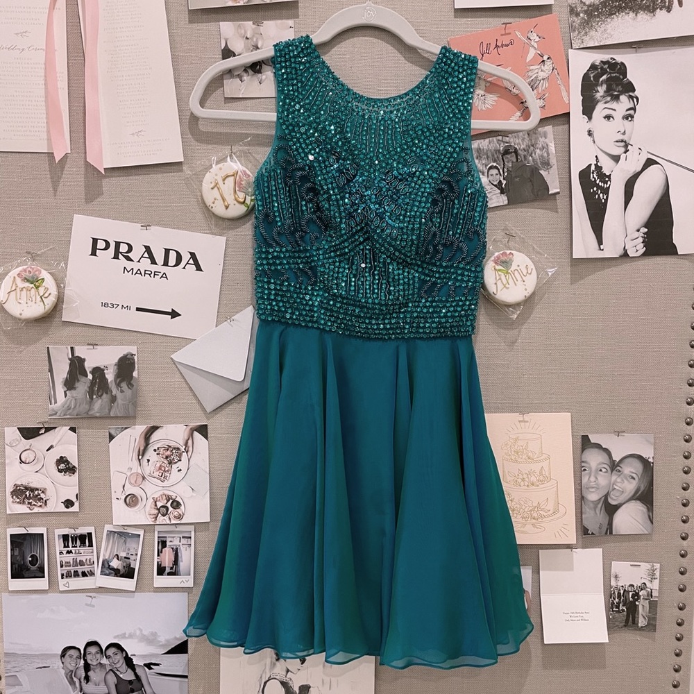 SHERRI HILL TURQUOISE DRESS